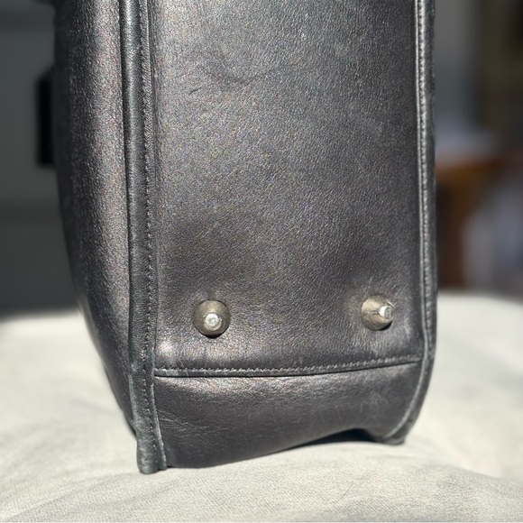 Vintage Coach Legacy Zip Bag 9966 - Picture 8 of 16